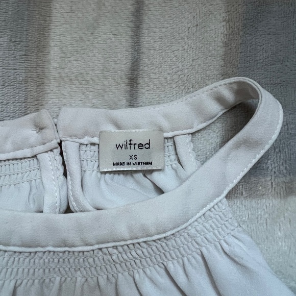 Aritzia Wilfred Patrice Blouse - Picture 4 of 5